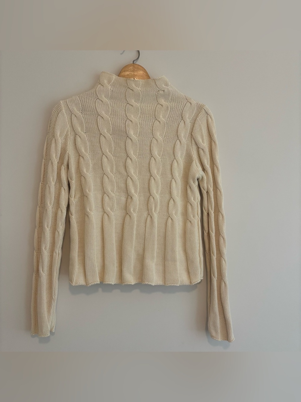 Vintage old money 100% cotton Jones New York Cream Cable Knit Turtleneck Sweater